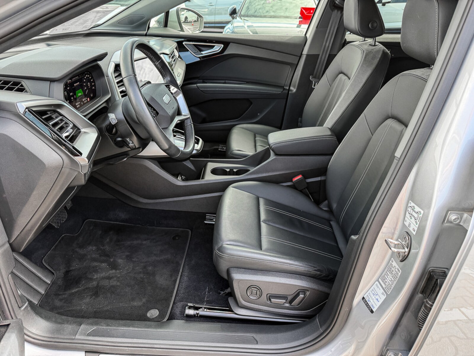 Audi Q4 Sportback e-tron – Bild 15