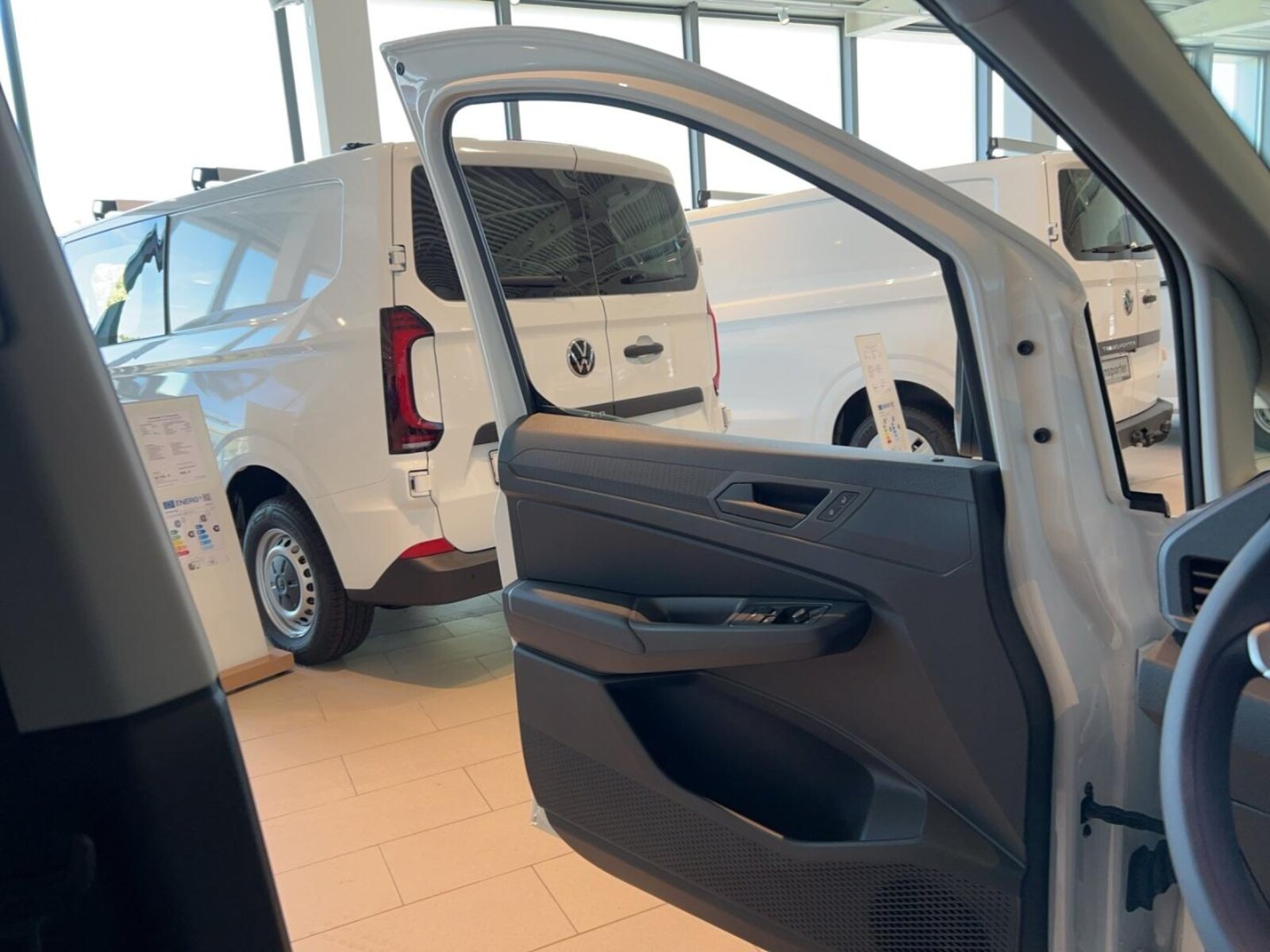 Volkswagen Caddy Maxi Cargo – Bild 17