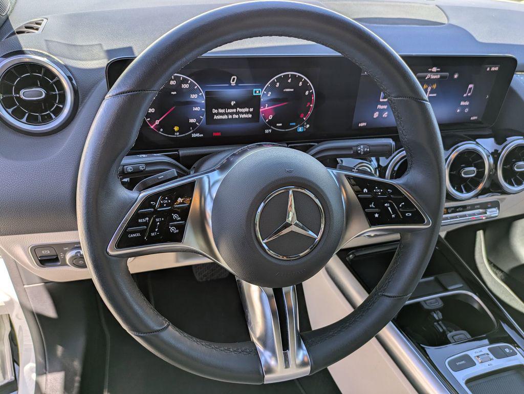 2025 Mercedes-Benz GLA GLA250 - Photo 17