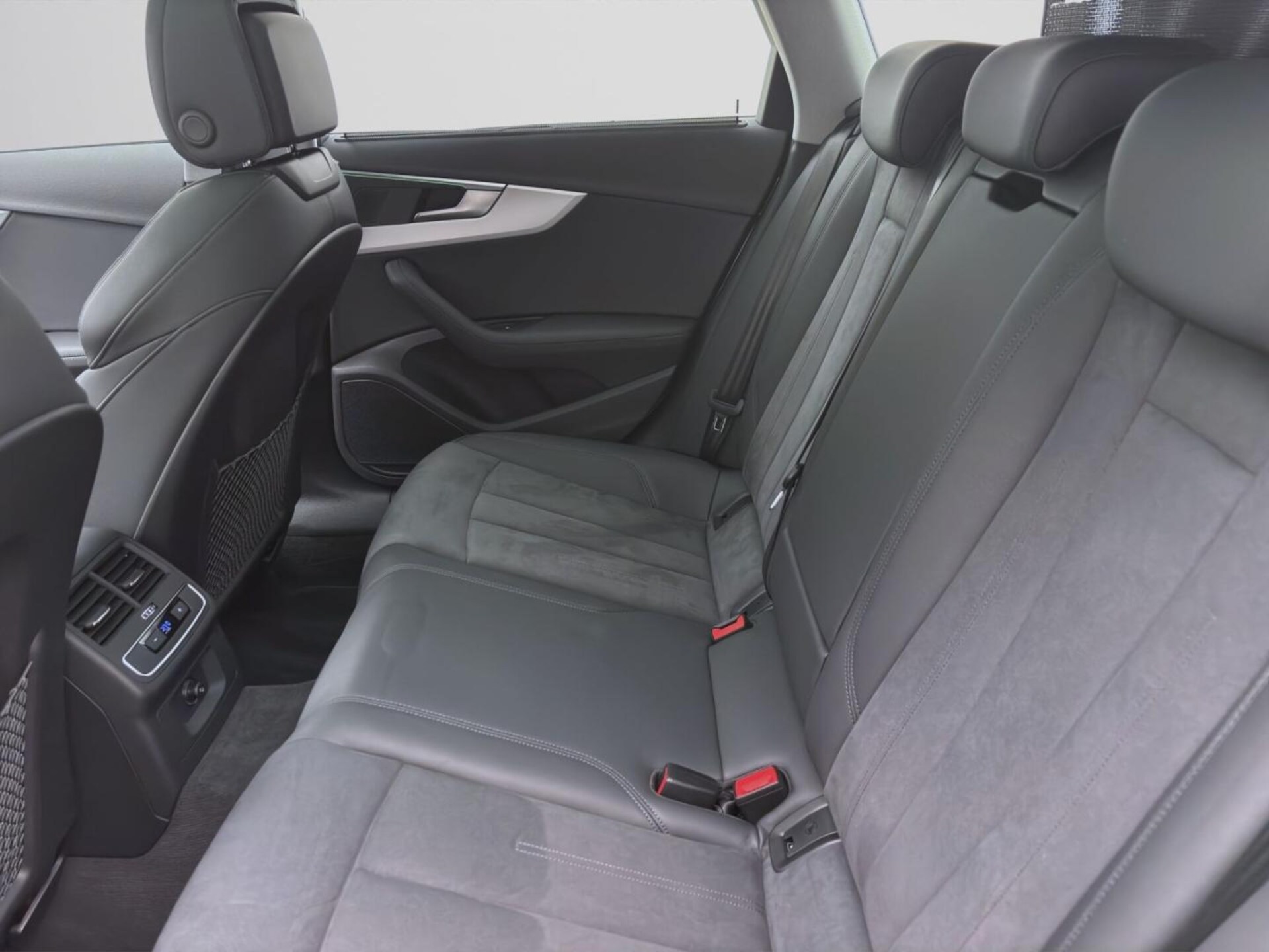 Audi A4 Avant Advanced