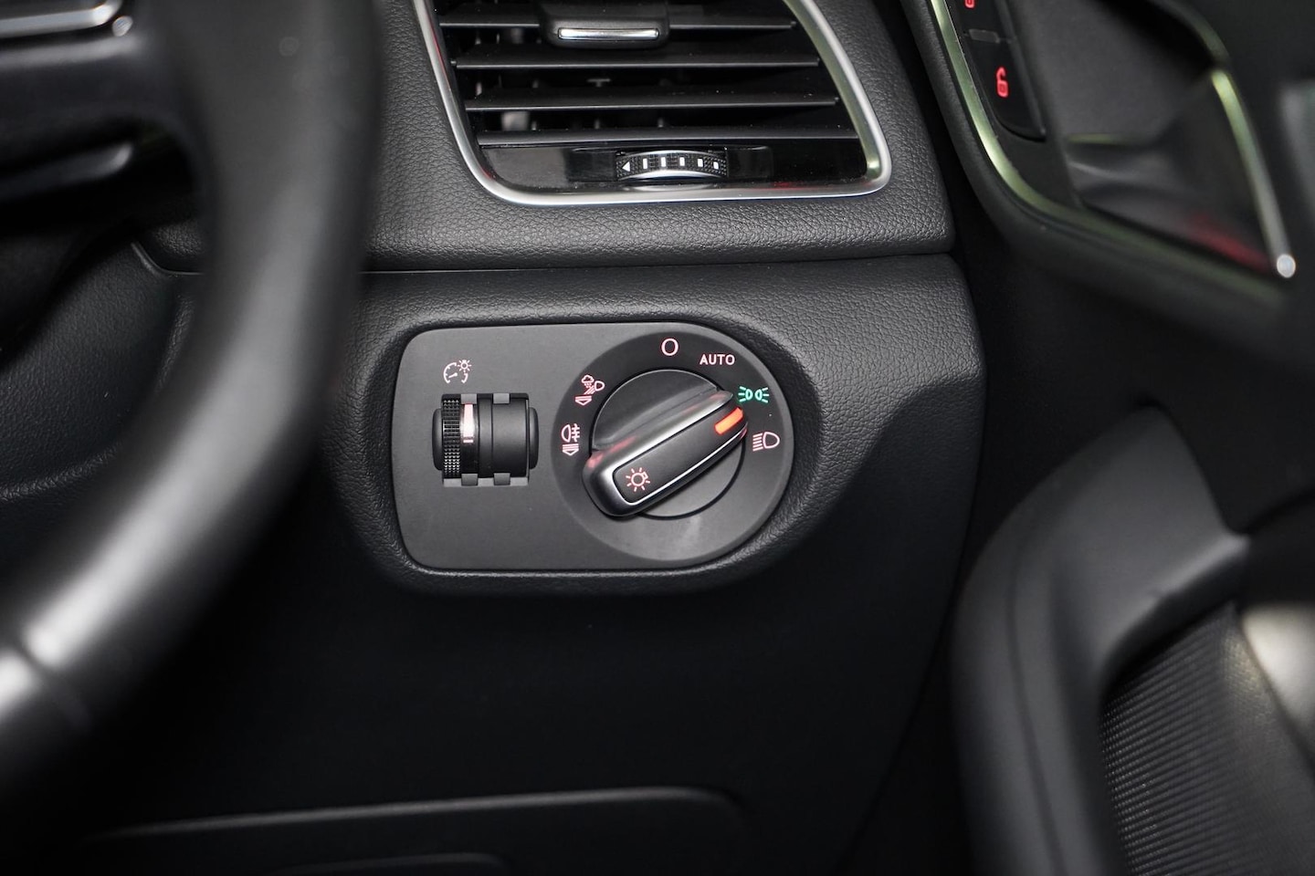 Image about Audi Q3 2.0 TFSI quattro Sport 132 kW S tronic