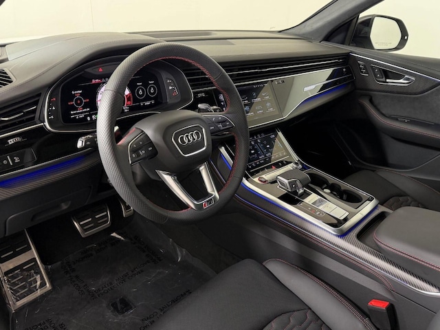 2026 Audi RS Q8 SUV performance