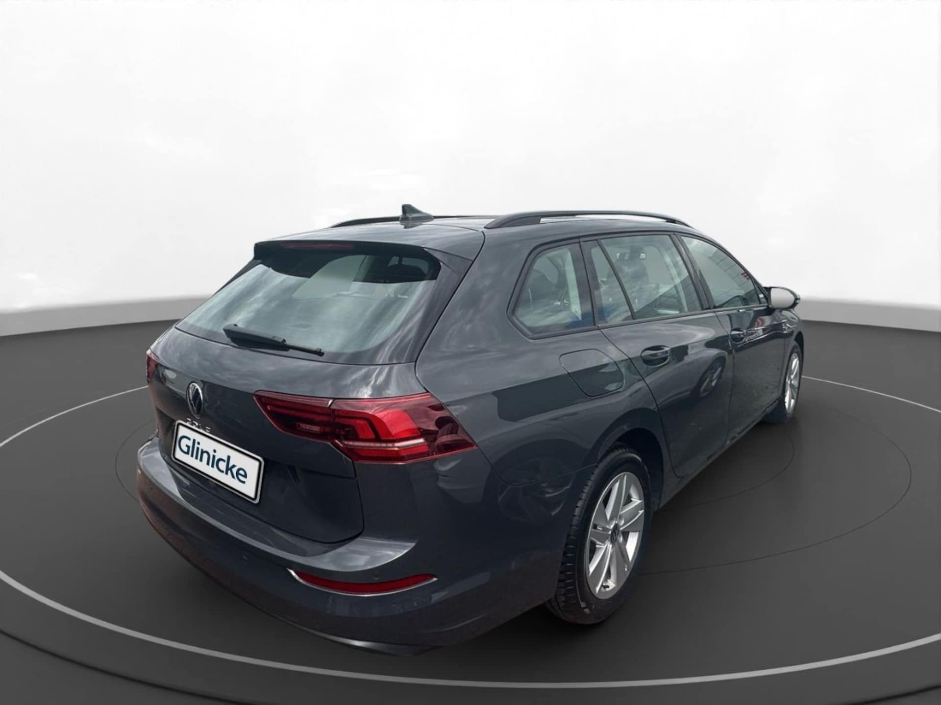 Volkswagen Golf Variant Life