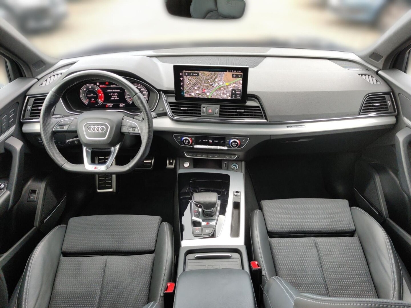 Bild über Audi SQ5 Sportback TDI tiptronic - für weitere Informationen kontaktieren Sie den Audi Partner
