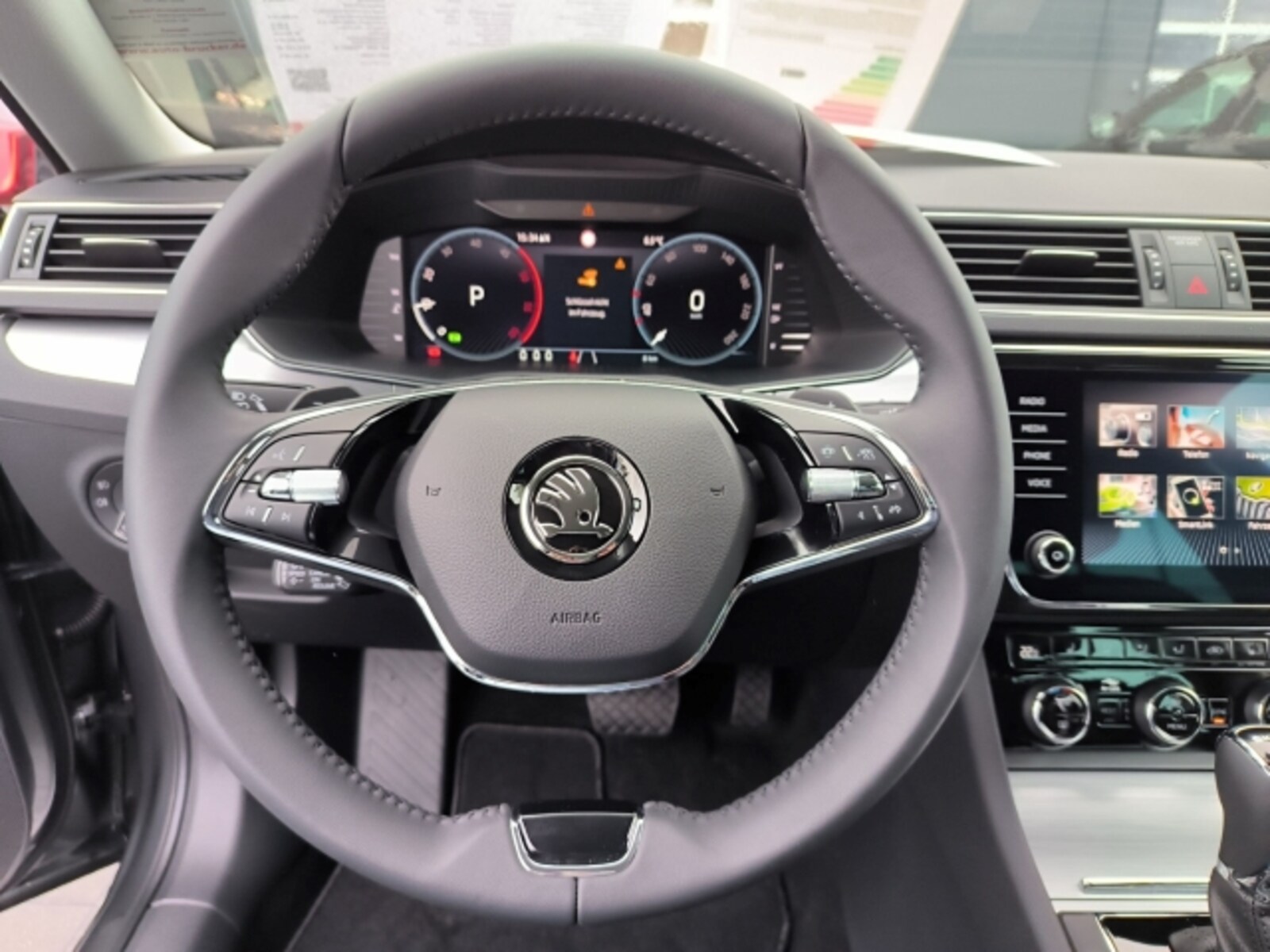 Škoda Superb Combi – Bild 9