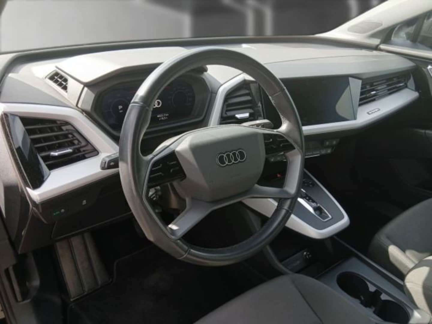 Bild über Audi Q4 Sportback e-tron 35 e-tron - für weitere Informationen kontaktieren Sie den Audi Partner