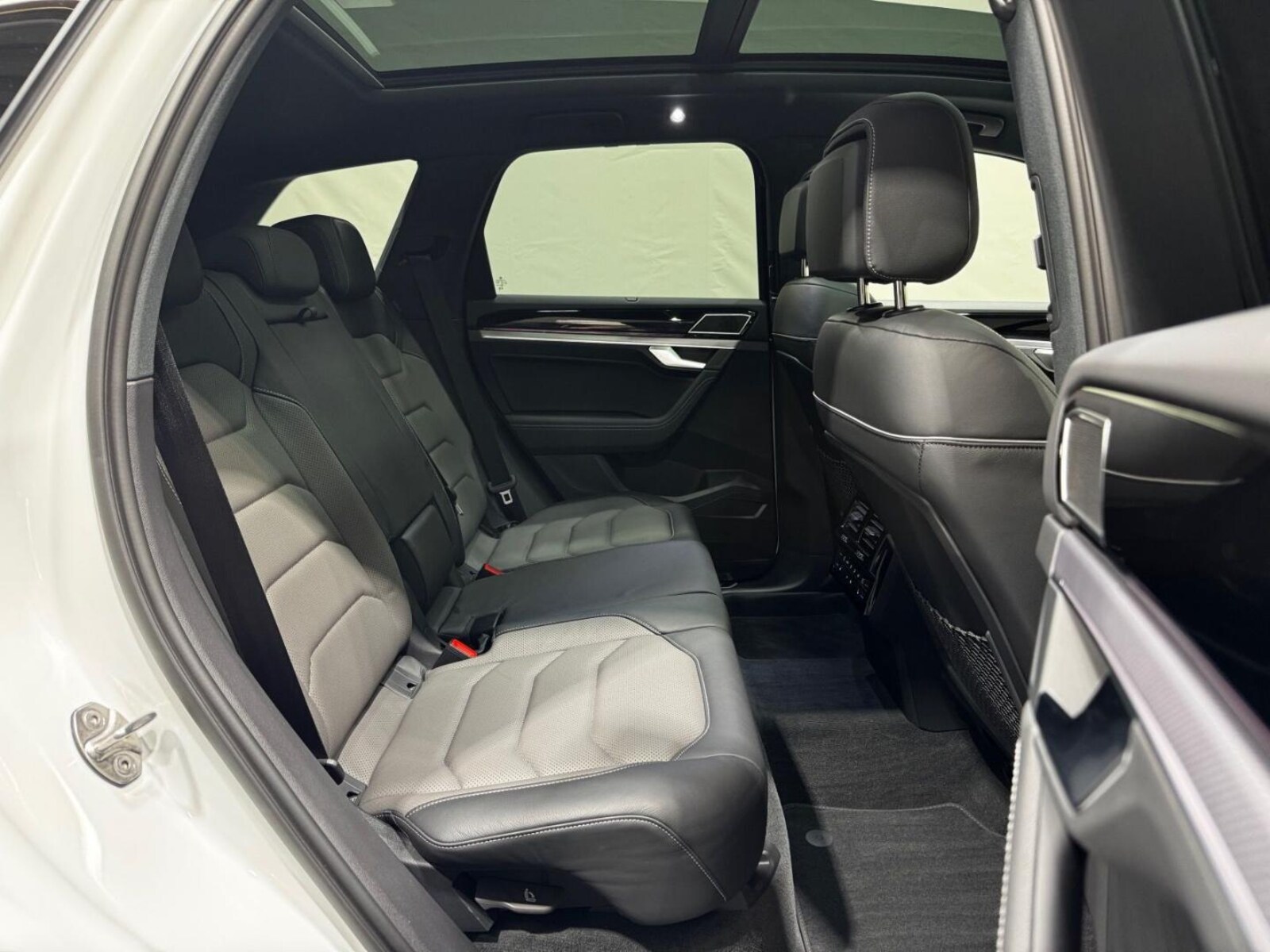 Volkswagen Touareg – Bild 25