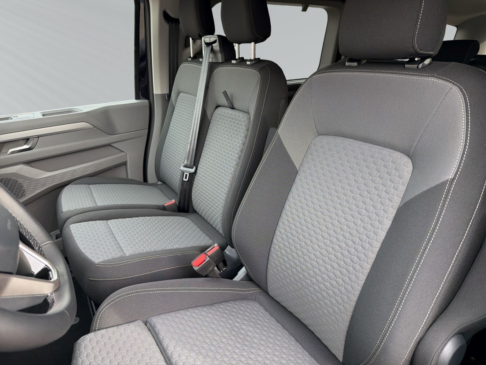 Volkswagen Caravelle langer Radstand – Bild 9