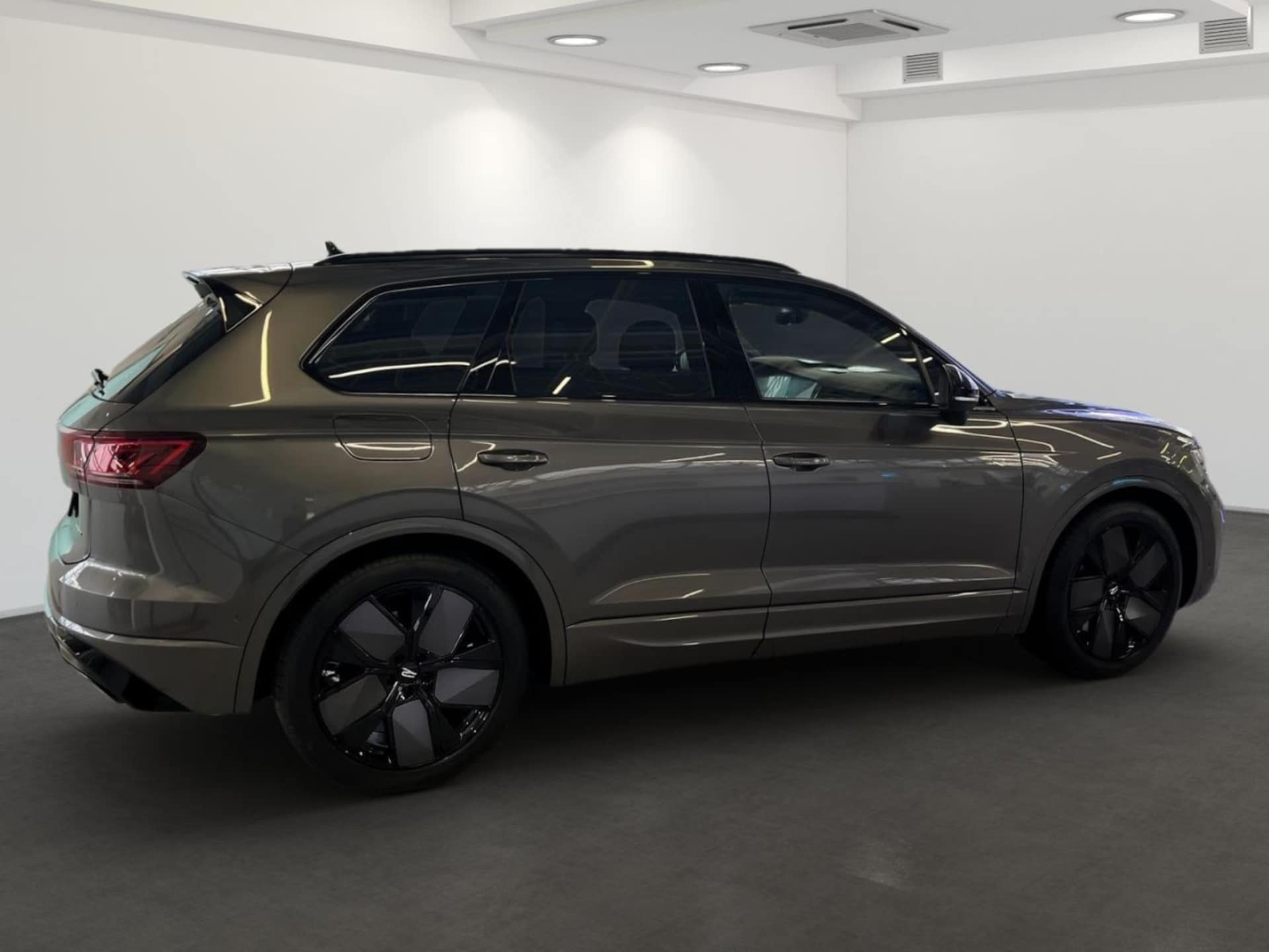 Volkswagen Touareg R