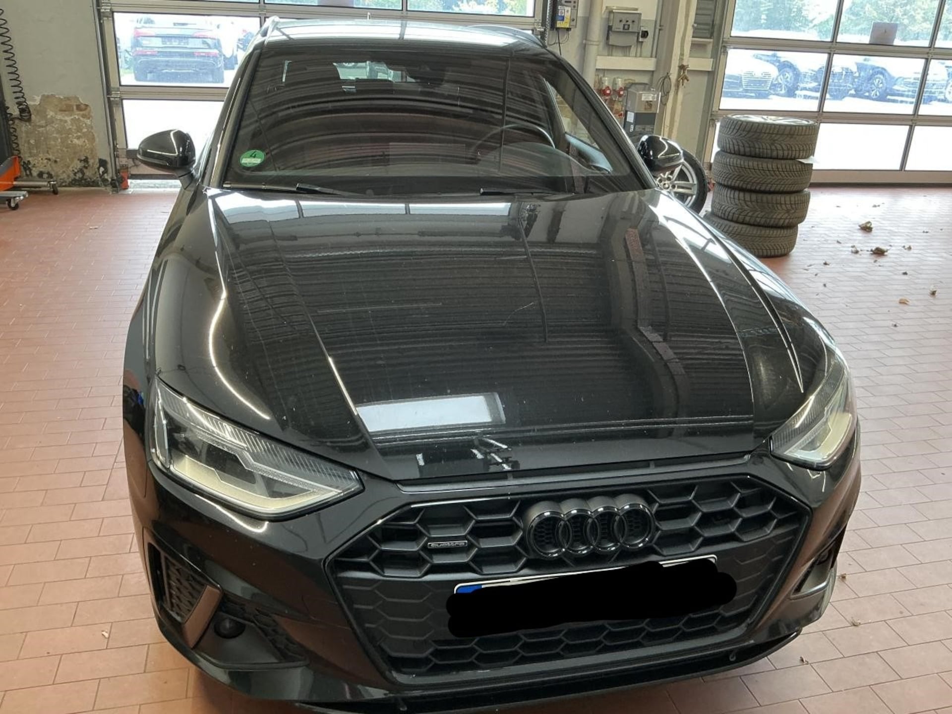 Audi A4 Avant S line