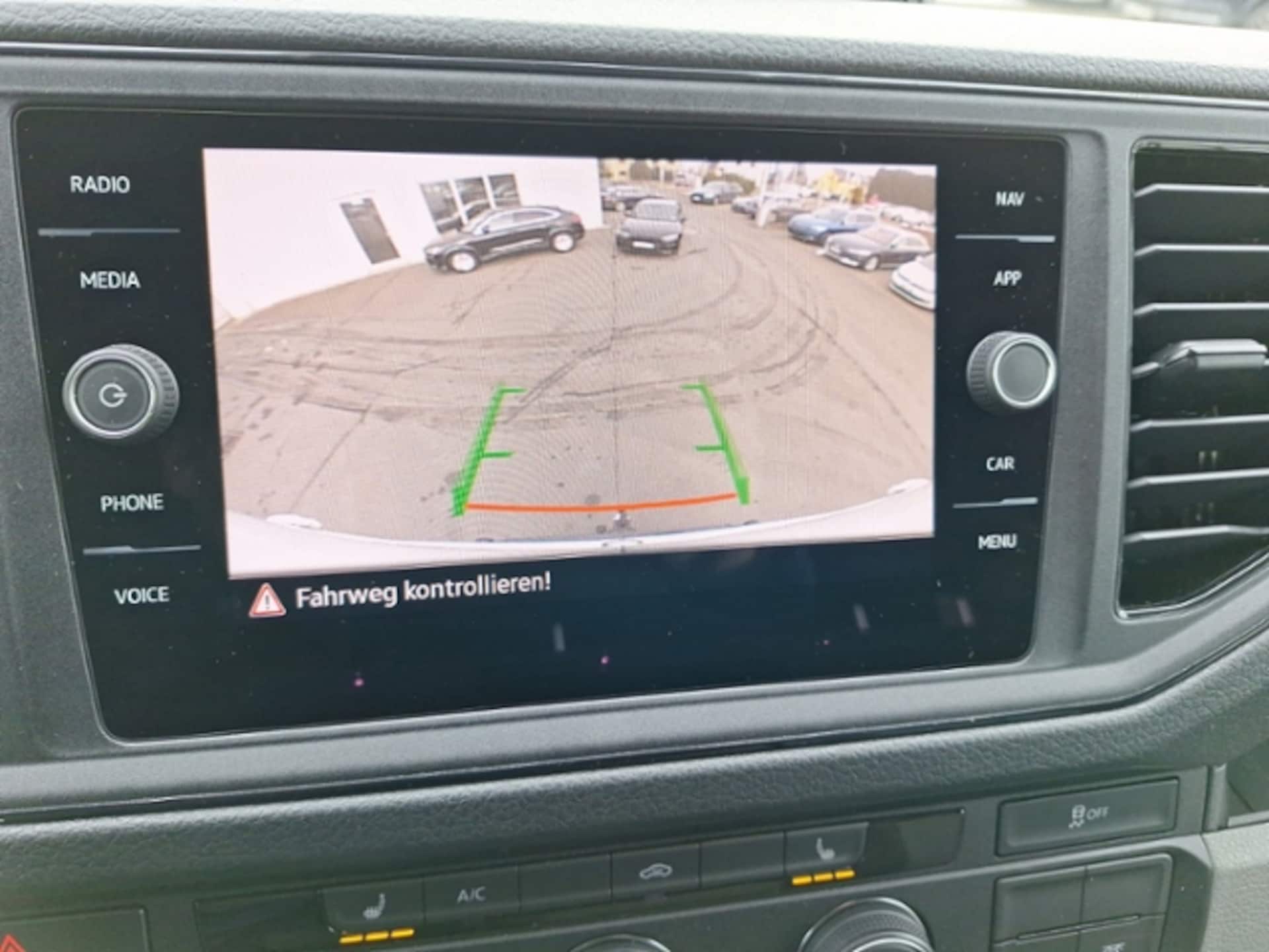 Volkswagen Crafter Kasten langer Radstand