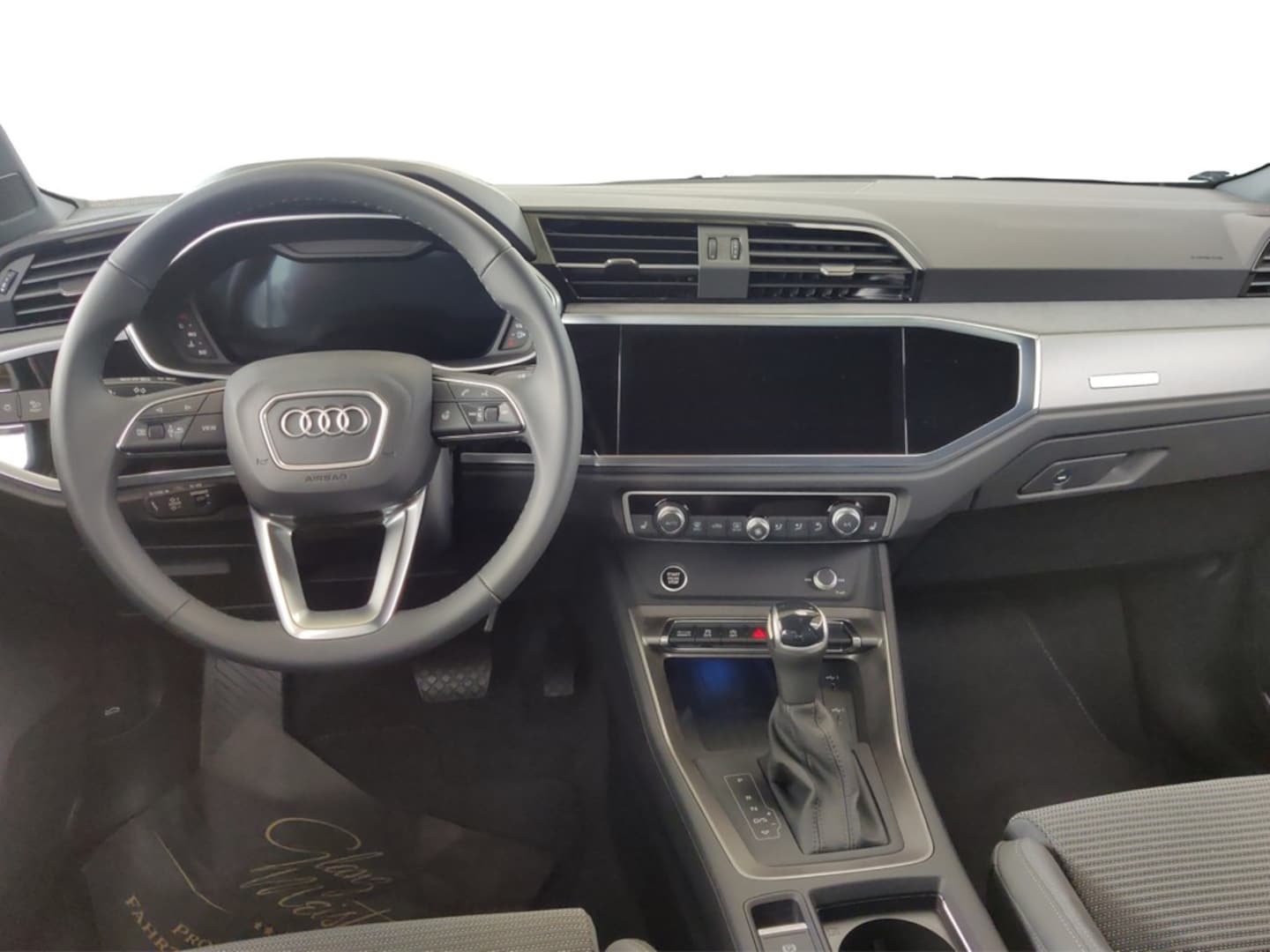 Bild über Audi Q3 advanced 35 TFSI S tronic - für weitere Informationen kontaktieren Sie den Audi Partner