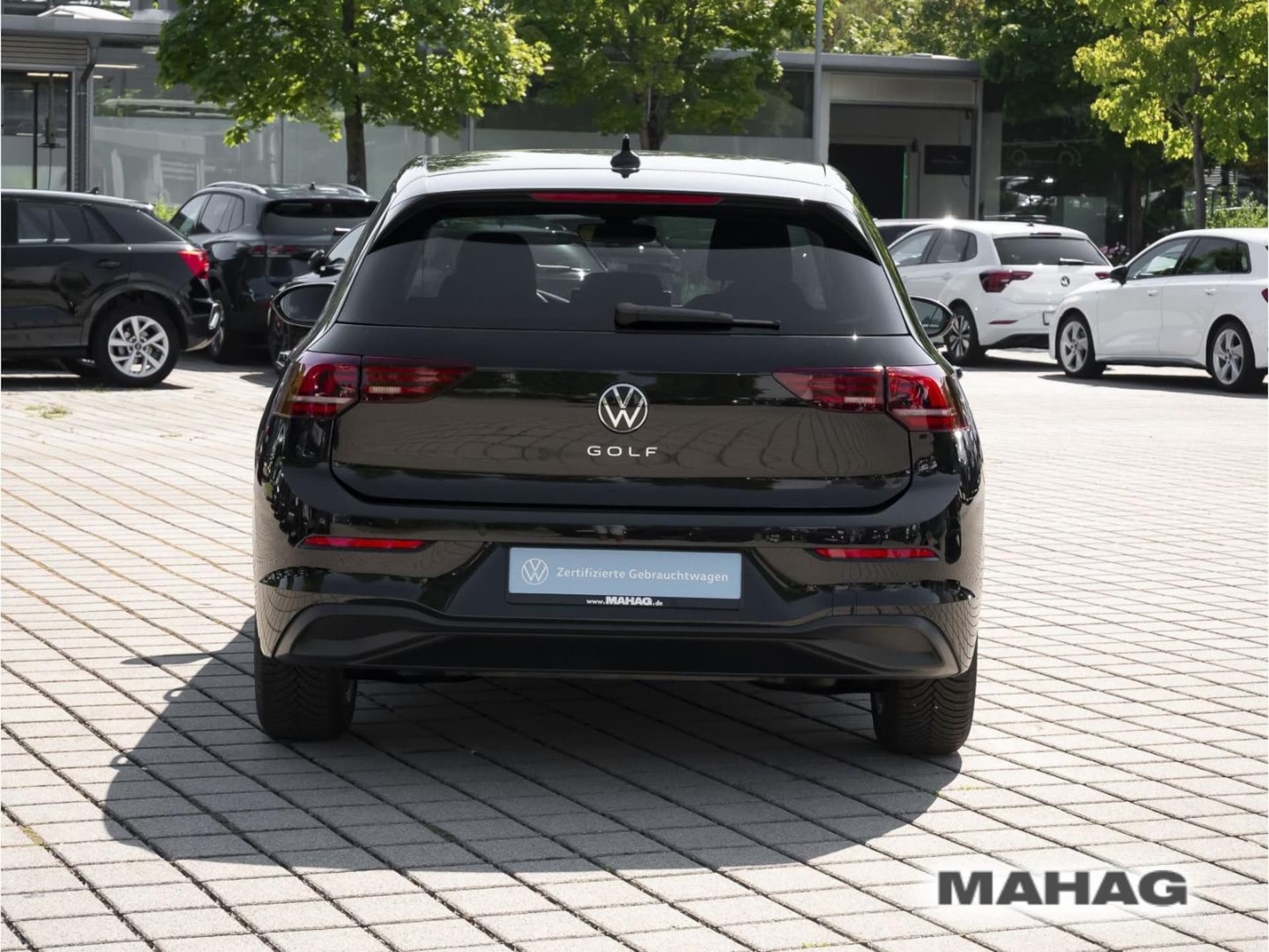 Volkswagen Golf Life