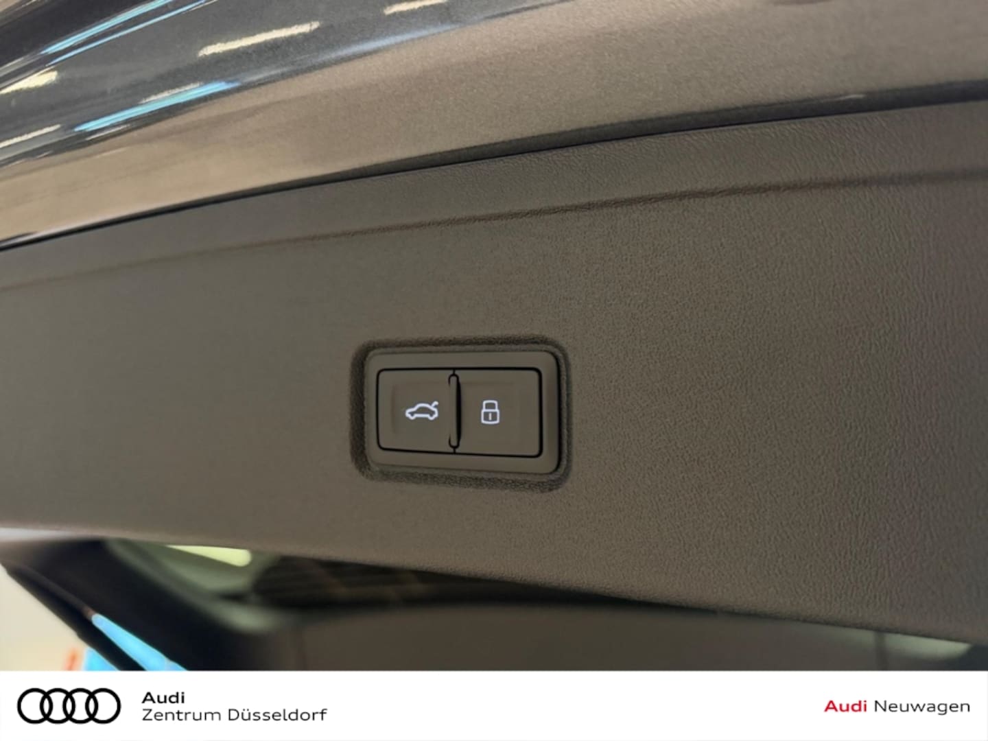Bild über Audi Q7 SUV TDI quattro 220 kW tiptronic - für weitere Informationen kontaktieren Sie den Audi Partner
