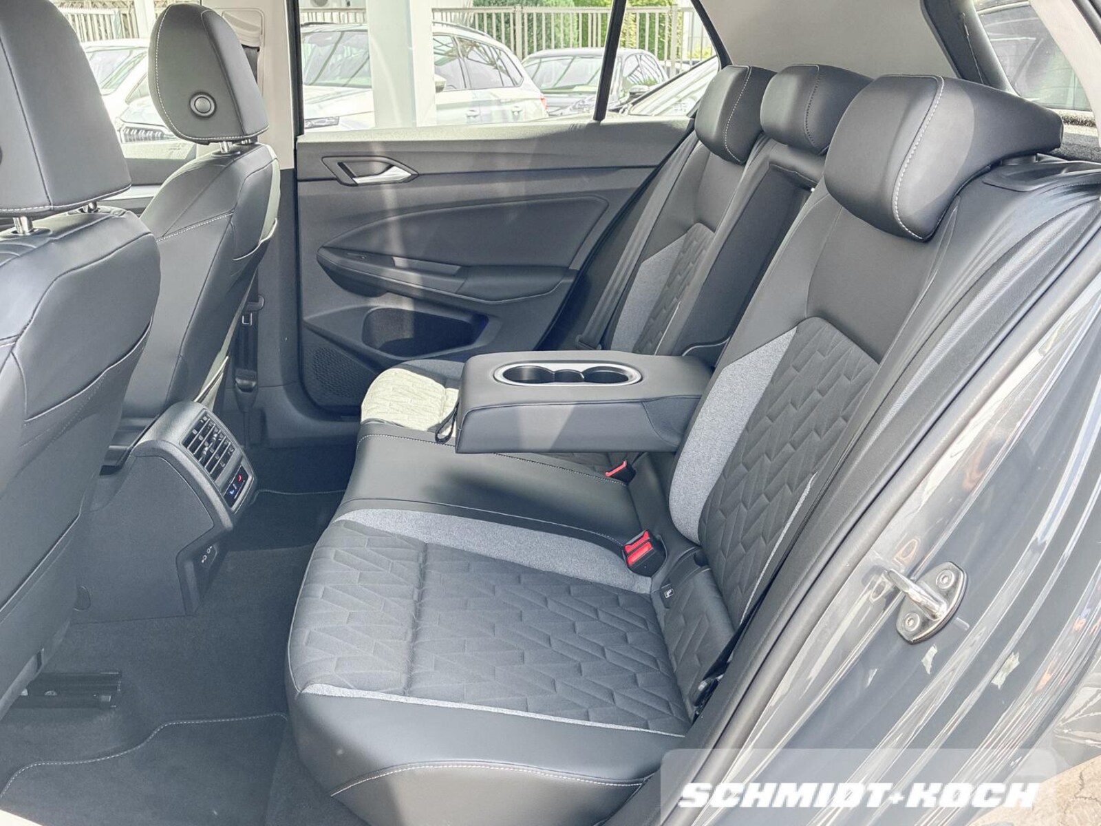 Volkswagen Golf – Bild 8