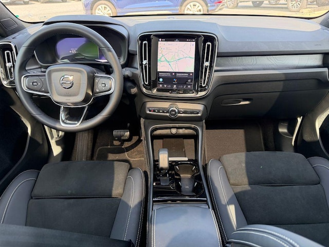 2023 Volvo C40 Recharge Pure Electric