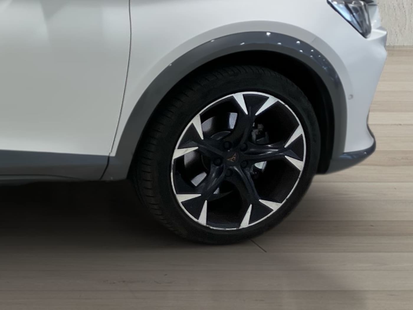 CUPRA Formentor 1.4 e-Hybrid DSG 150 kW (204 CV) — photo 8