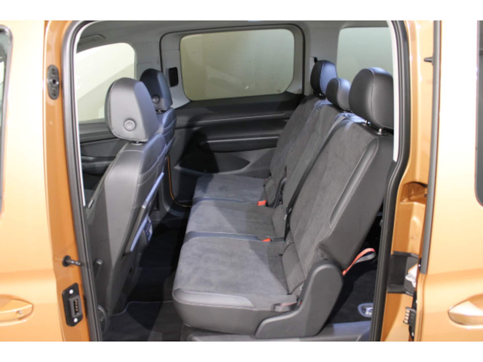 Volkswagen Caddy Maxi Style