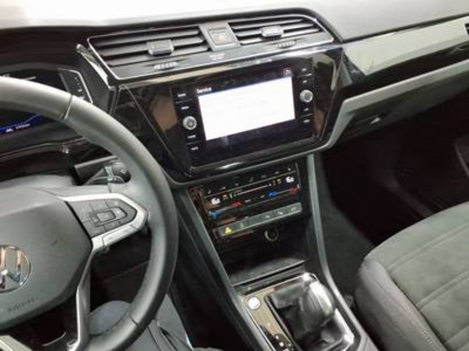 Volkswagen Touran – Bild 4