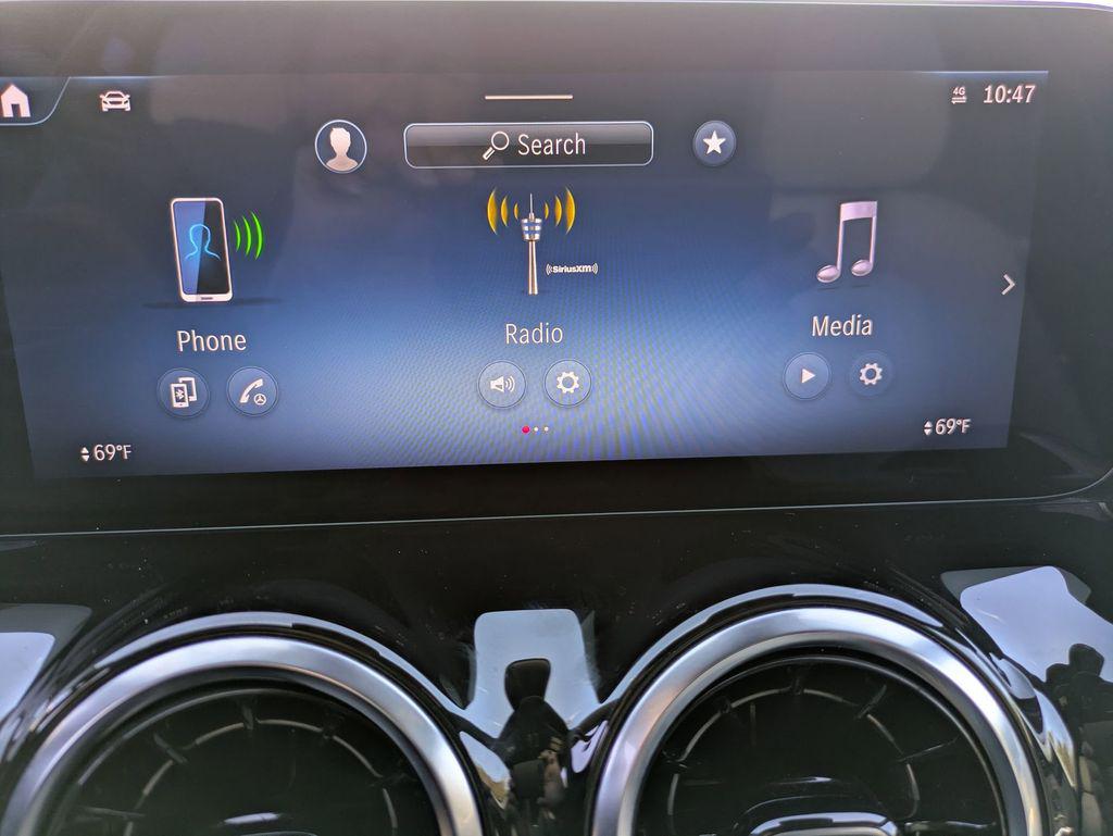 2025 Mercedes-Benz GLA GLA250 - Photo 22