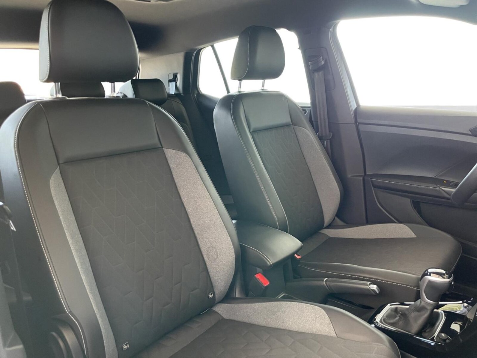 Volkswagen T-Cross – Bild 17