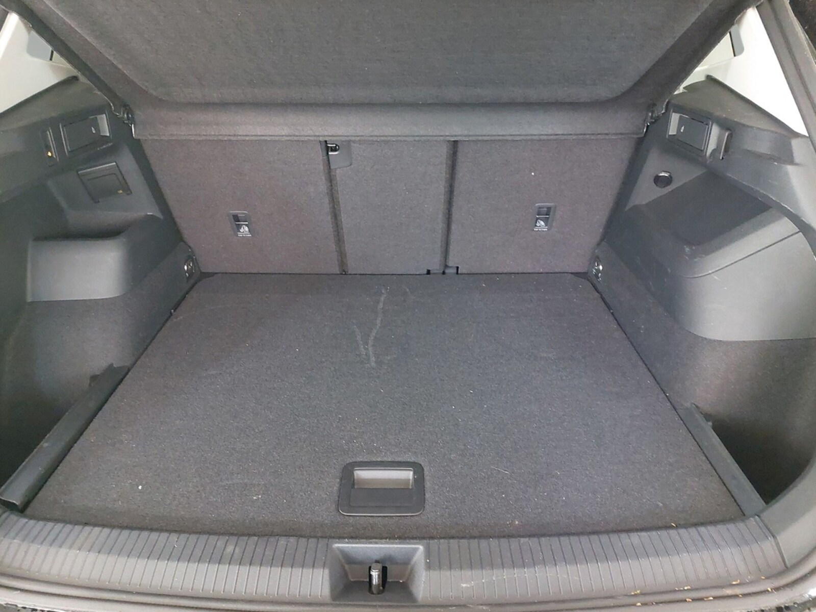 Volkswagen Tiguan – Bild 10