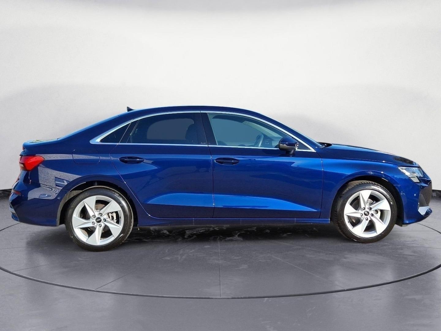 Bild über Audi A3 Limousine advanced 35 TFSI S tronic - für weitere Informationen kontaktieren Sie den Audi Partner