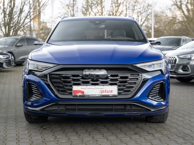 Image about Audi Q8 e-tron S line 55 e-tron quattro