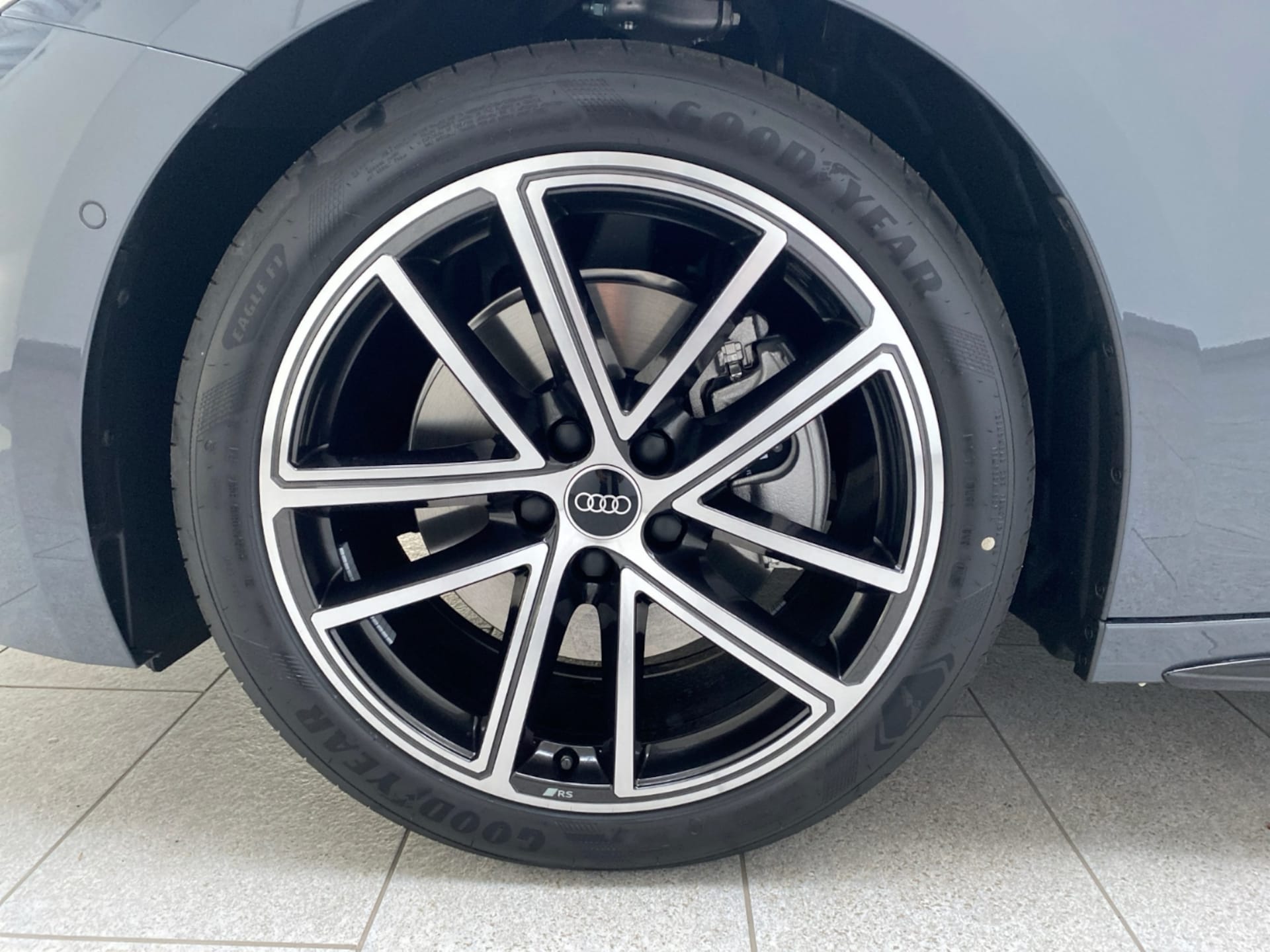 Audi A5 Avant edition one