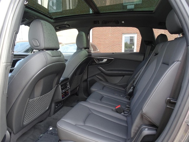 2026 Audi Q7 Premium Plus - Photo 6