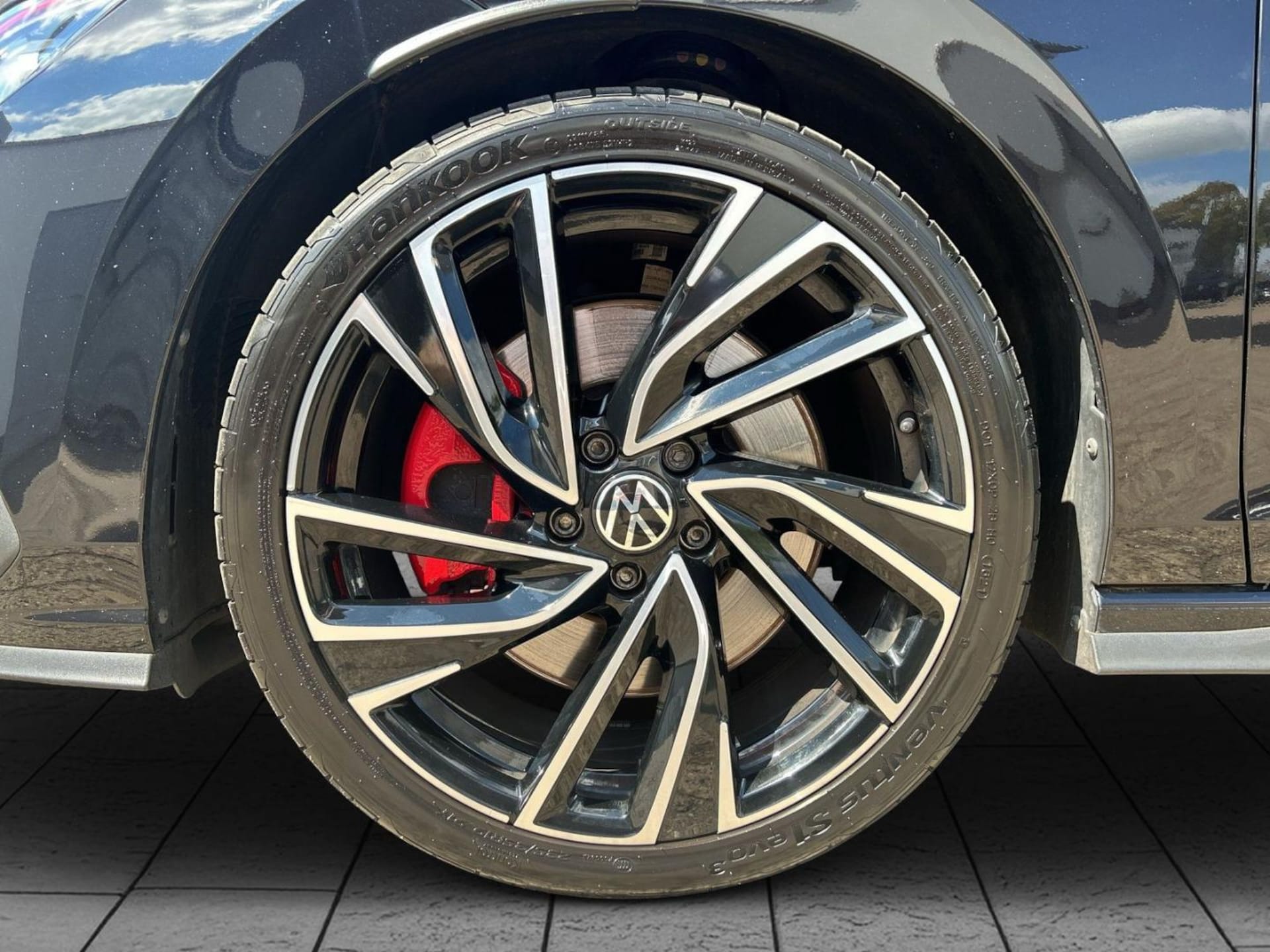 Volkswagen Golf GTI