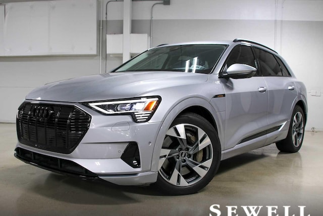 2022 Audi e-tron