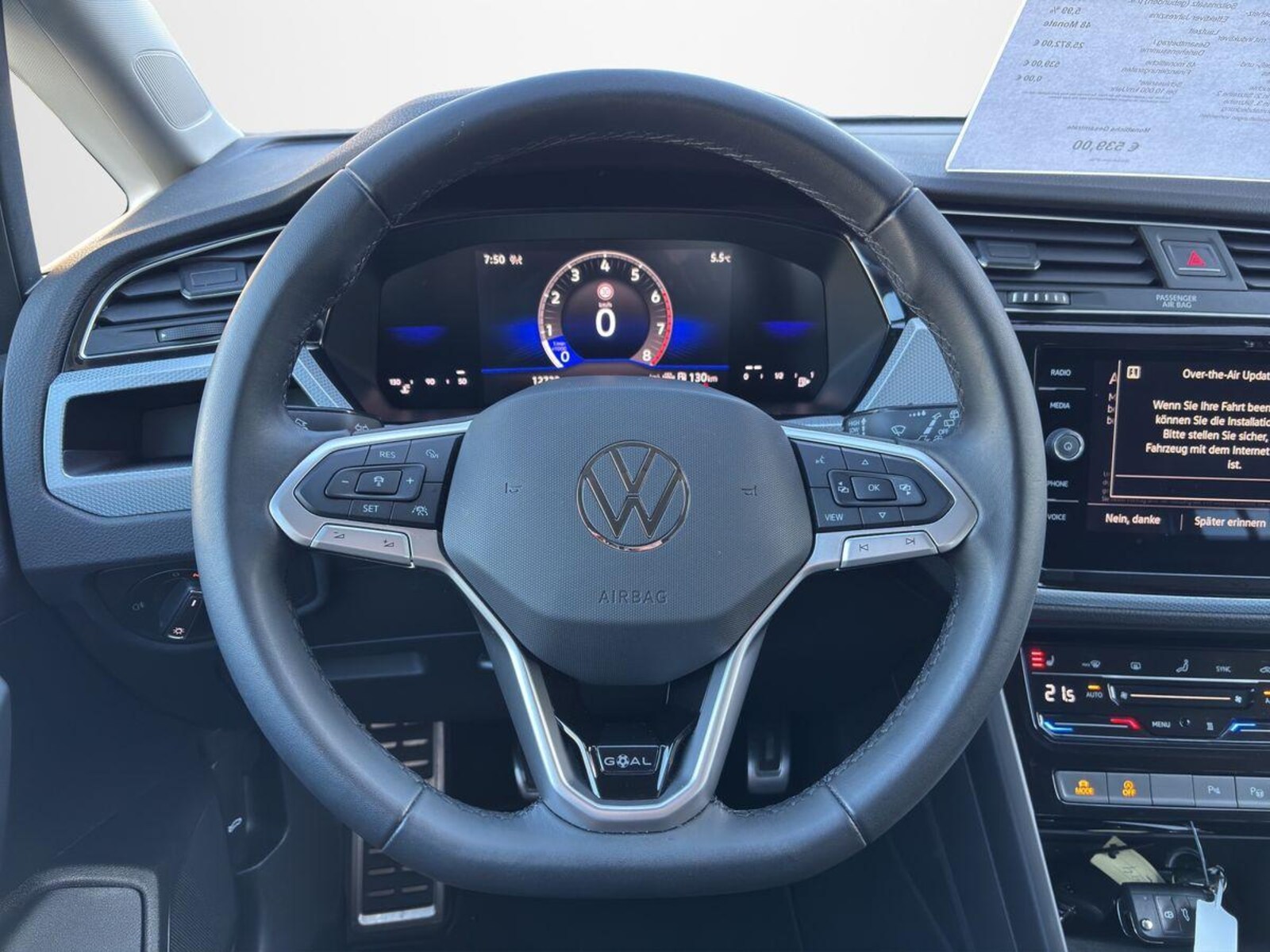 Volkswagen Touran – Bild 11
