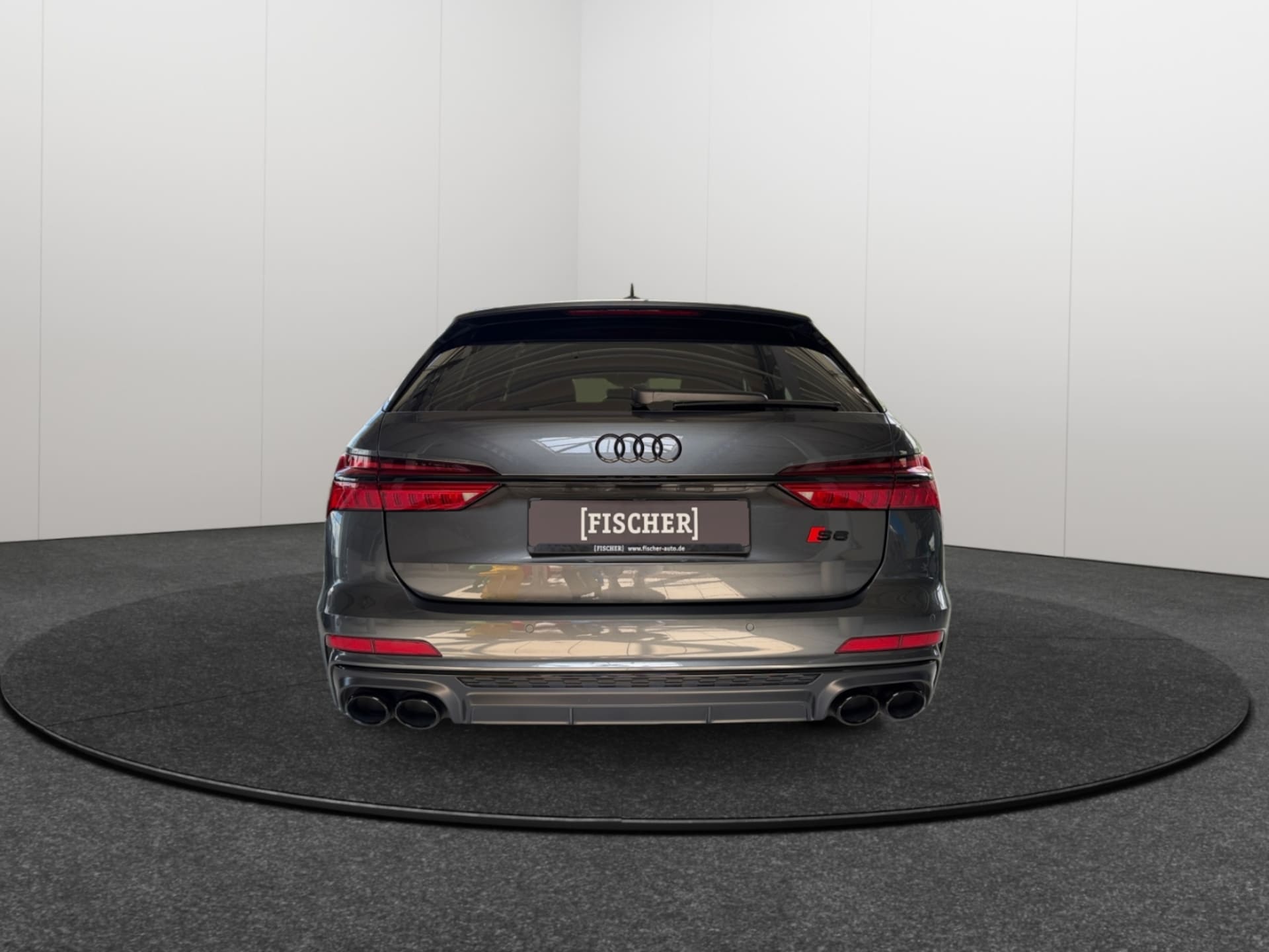 Audi S6 Avant