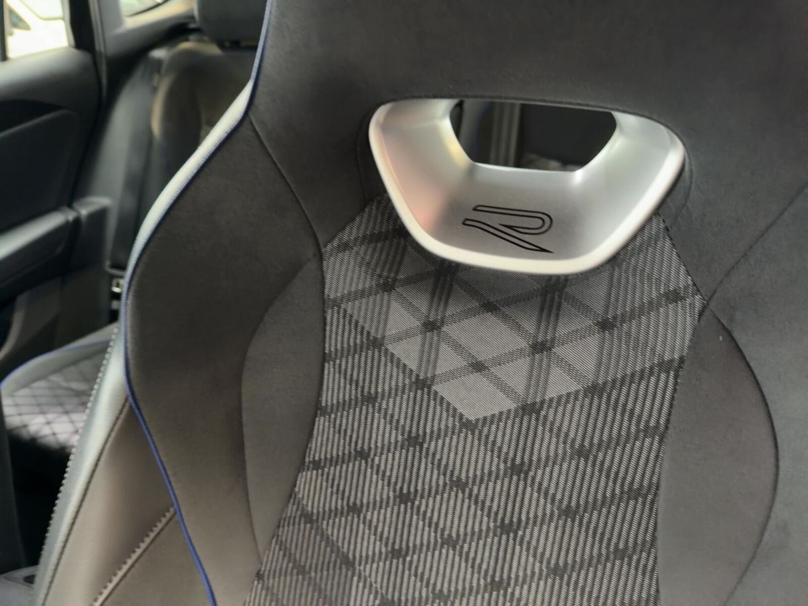 Volkswagen Tiguan – Bild 14