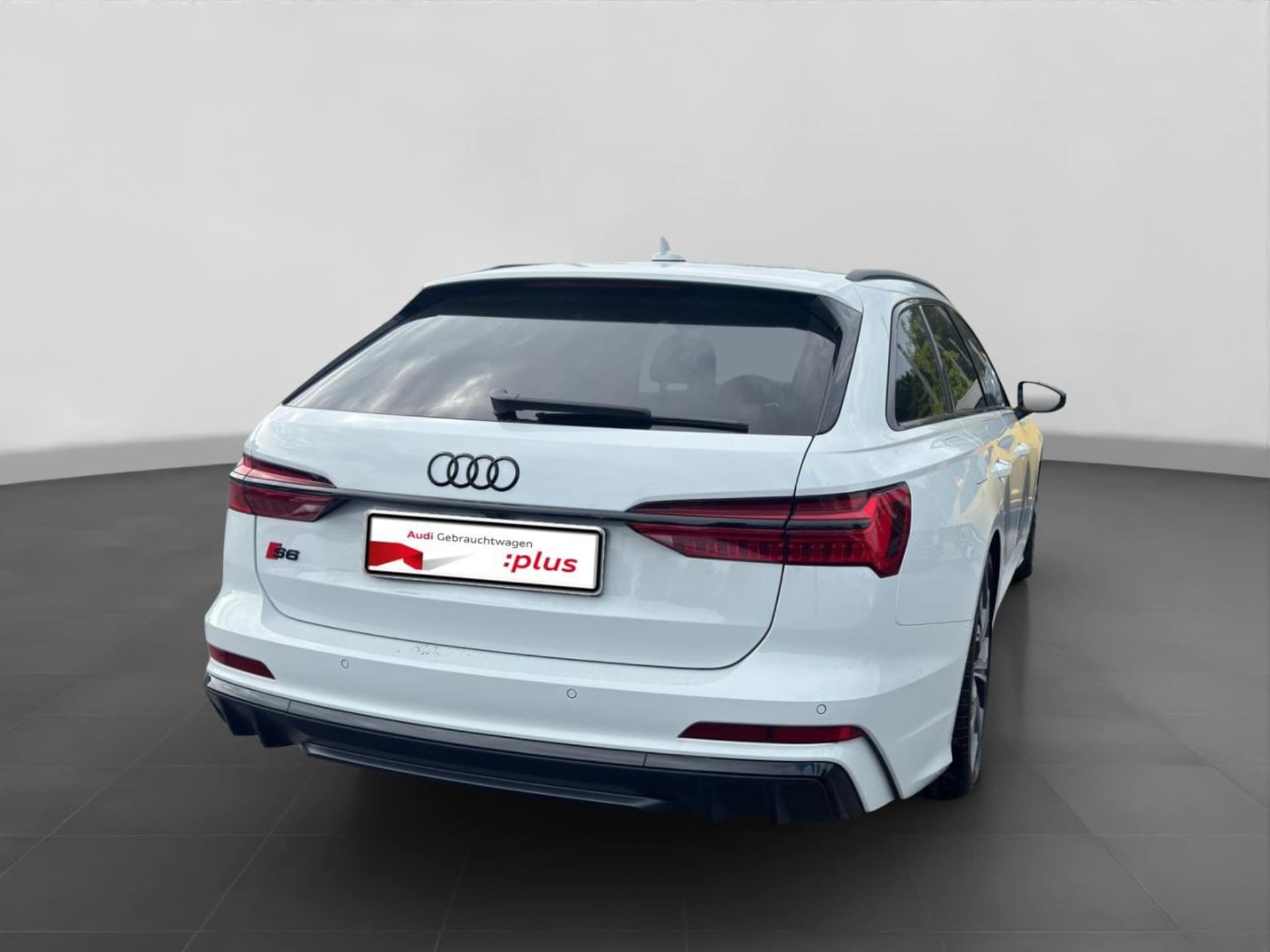 Audi S6 Avant