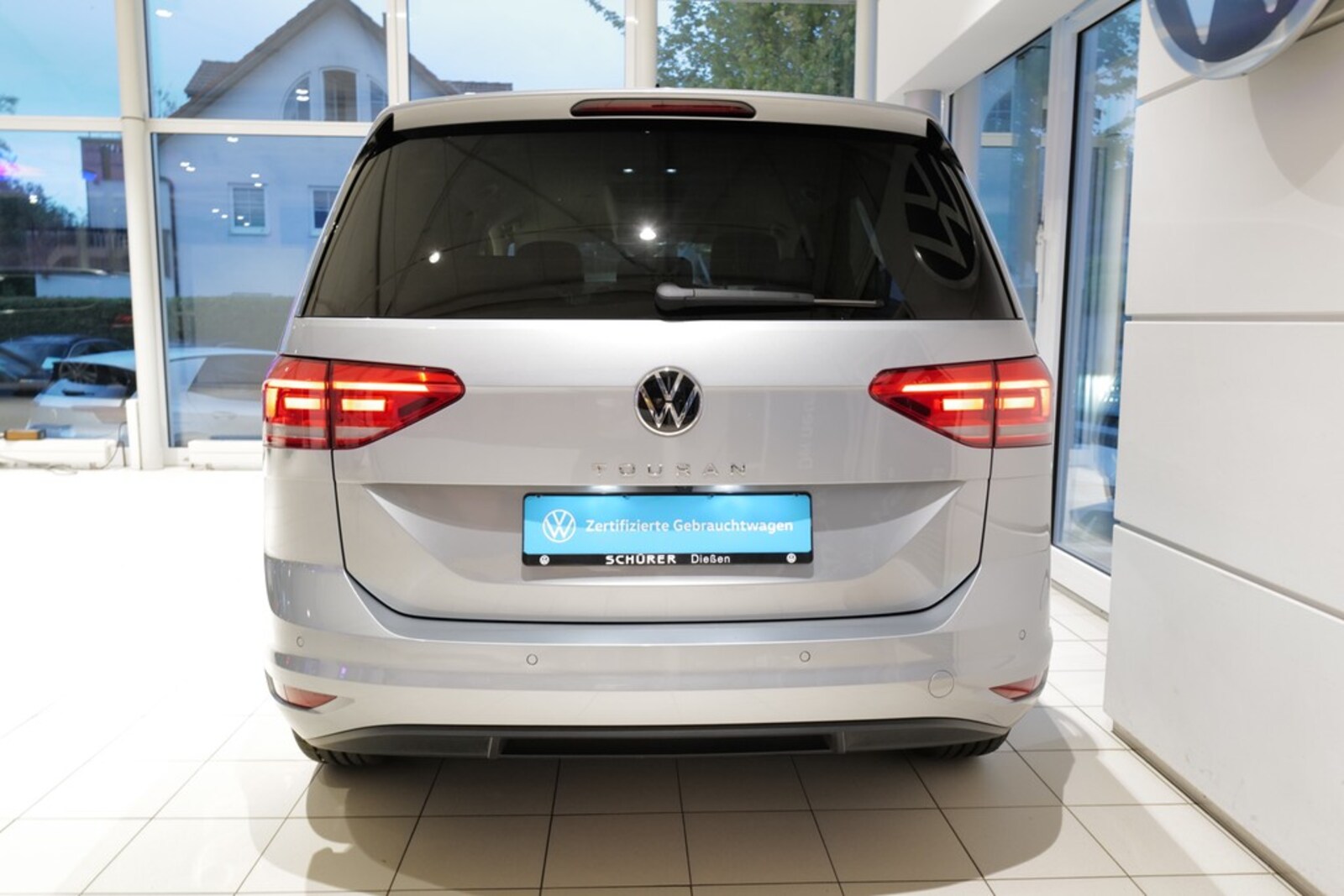 Volkswagen Touran – Bild 7