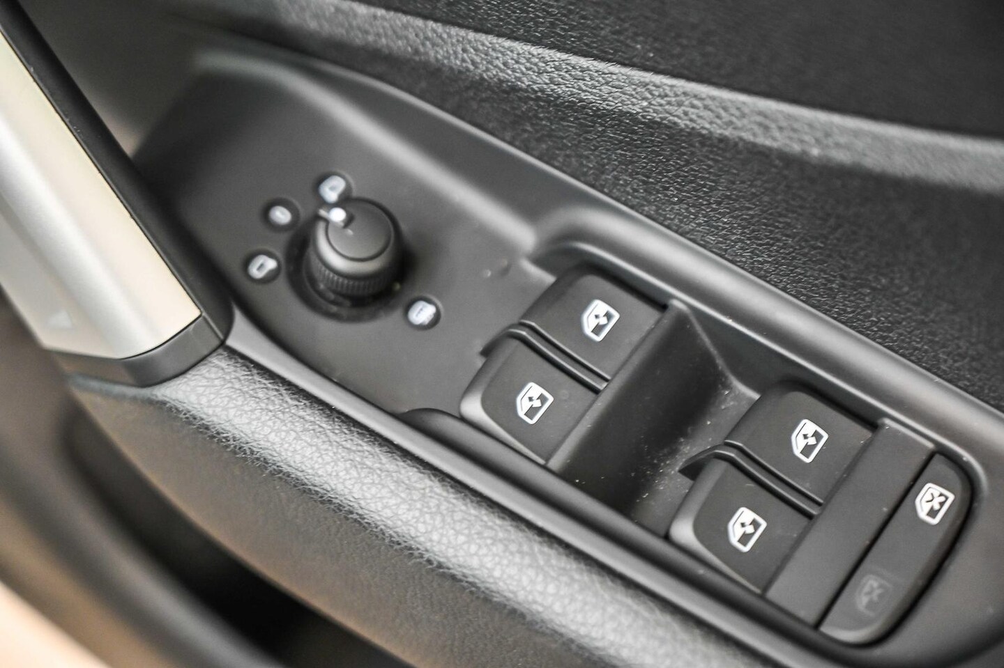 Image about Audi Q2 S line edition TFSI S tronic