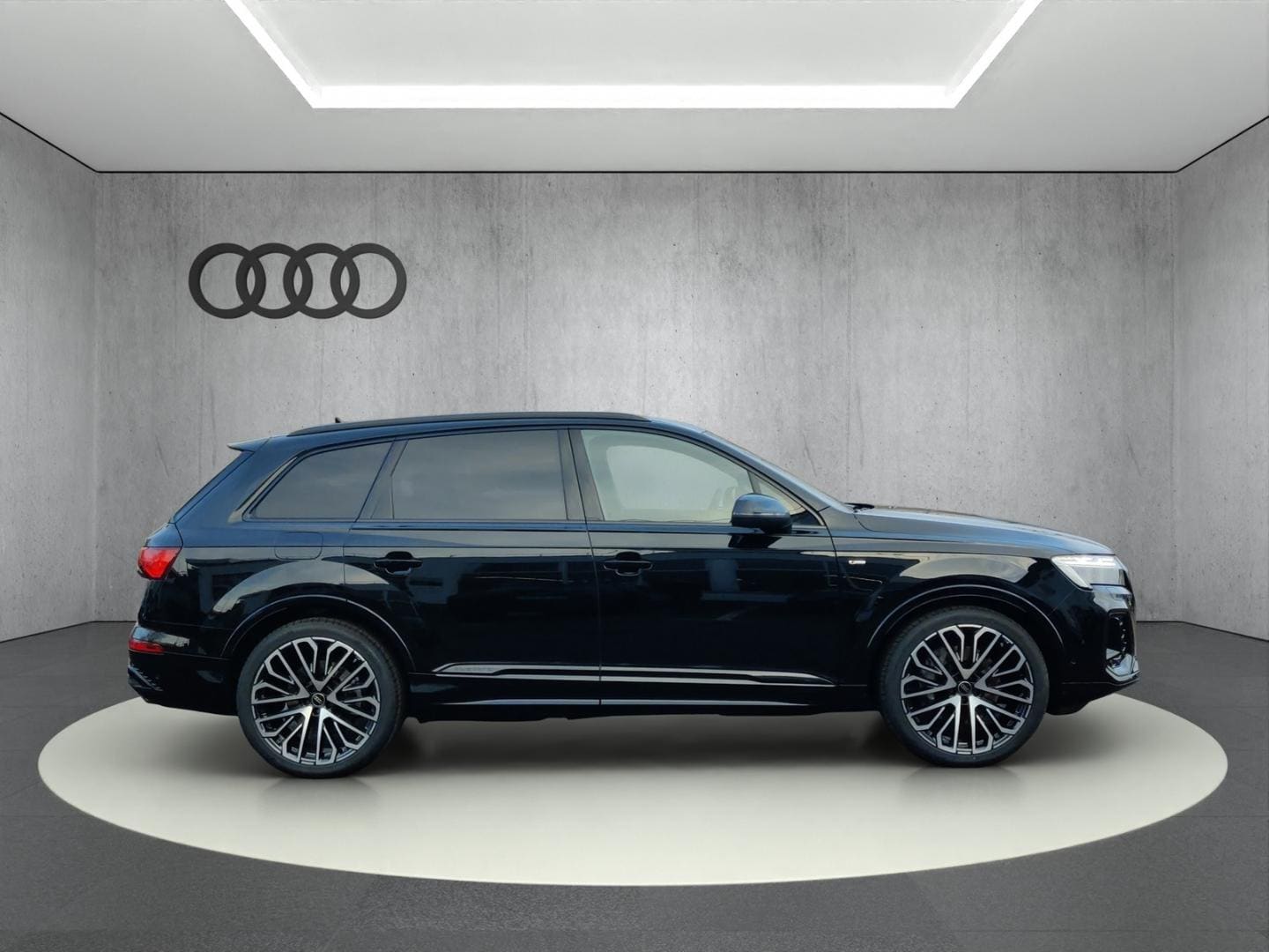 Bild über Audi Q7 SUV S line 50 TDI quattro tiptronic - für weitere Informationen kontaktieren Sie den Audi Partner
