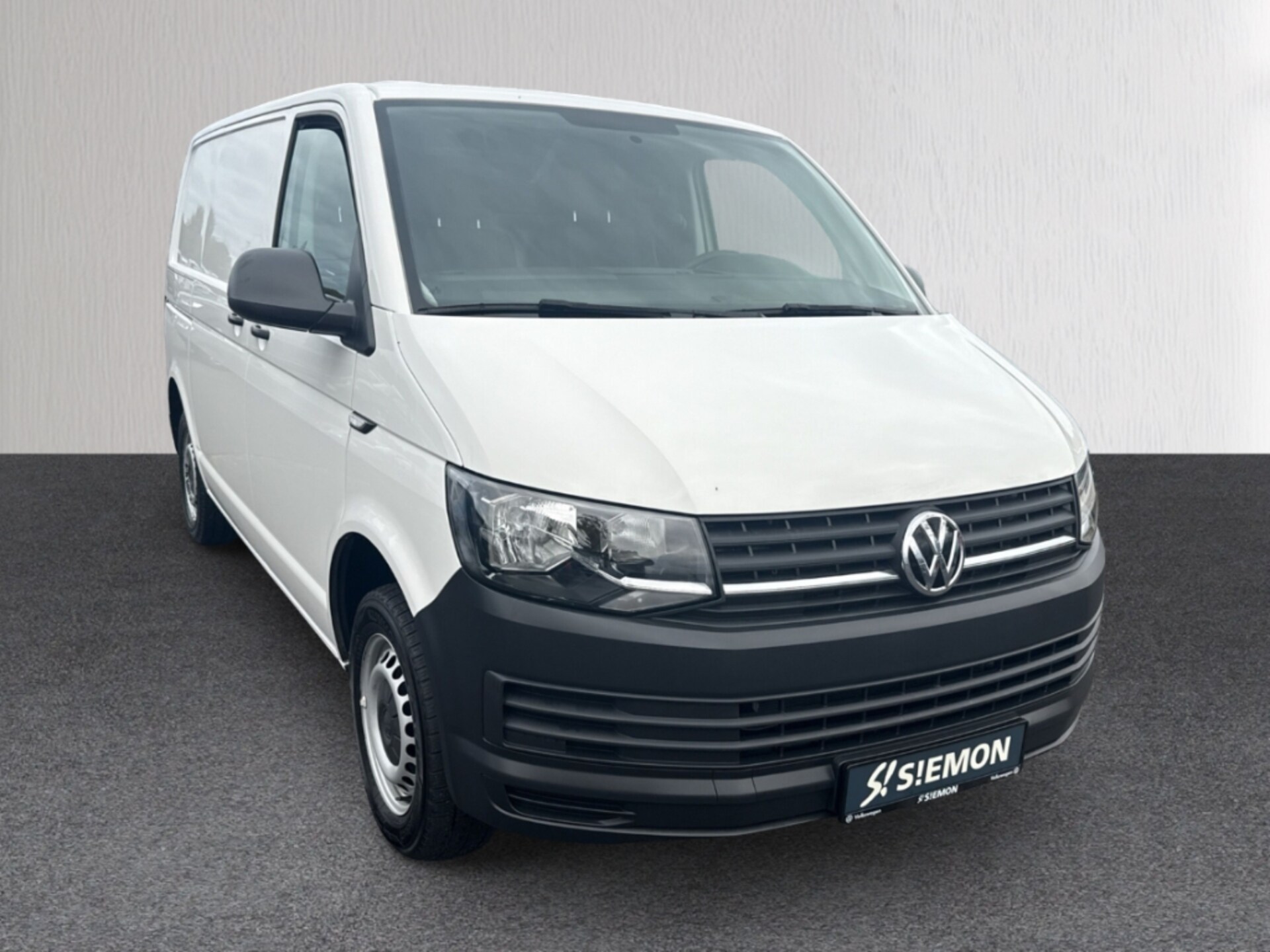 Volkswagen T6 Transporter Kasten kurzer Radstand