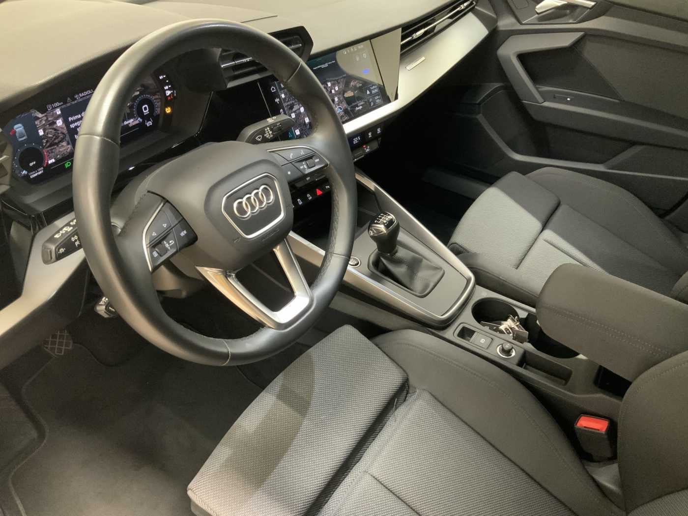 Image about Audi A3 Sedan S line edition 30 TFSI 81 kW (110 CV) 6-marce