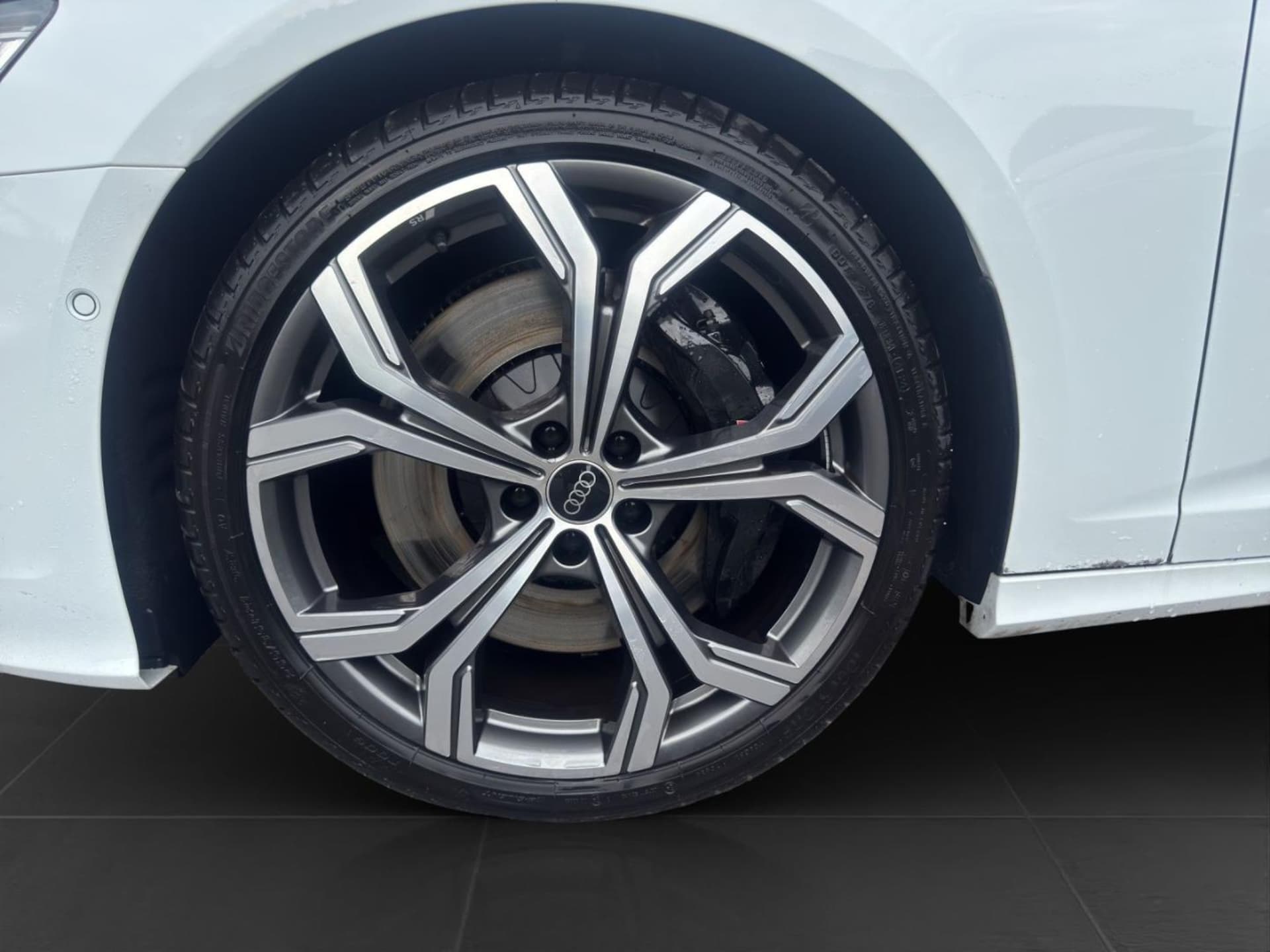 Audi S6 Avant