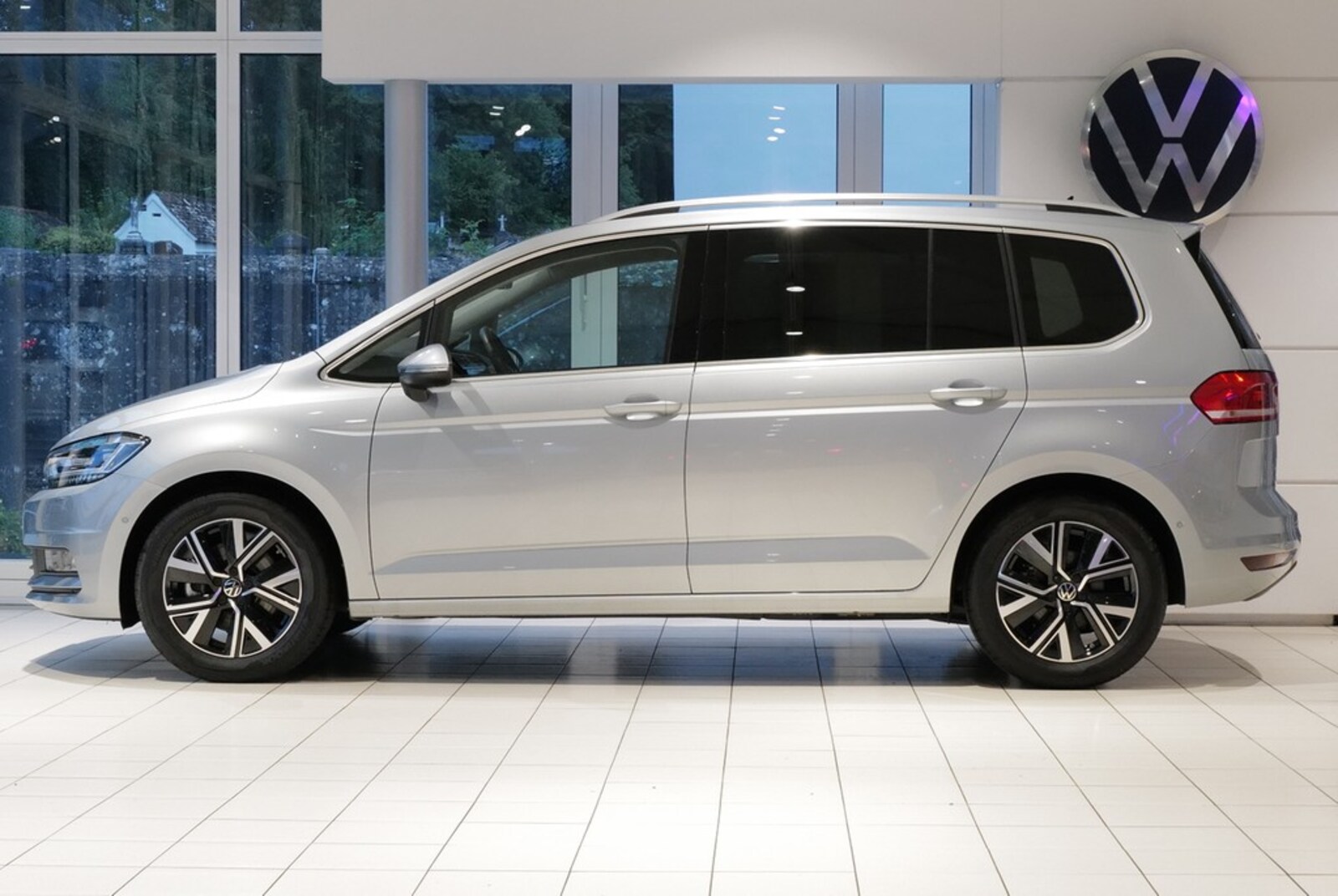 Volkswagen Touran – Bild 5