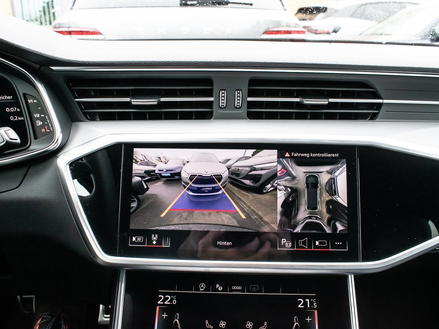 Bild über Audi S6 Avant TDI quattro tiptronic - für weitere Informationen kontaktieren Sie den Audi Partner