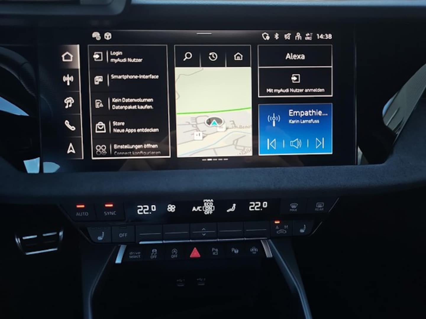 Bild über Audi S3 Limousine TFSI quattro S tronic - für weitere Informationen kontaktieren Sie den Audi Partner