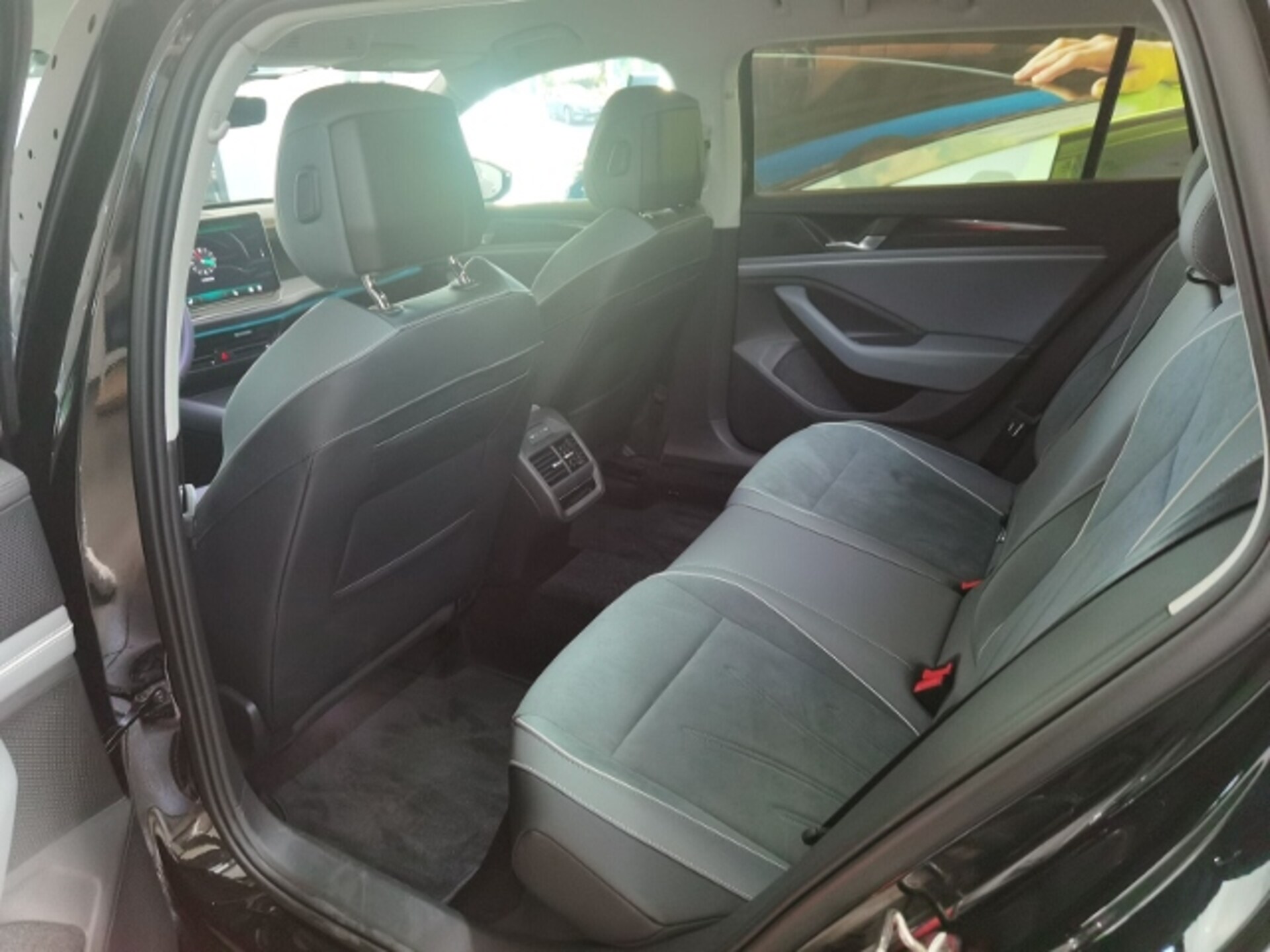 Volkswagen Passat Business