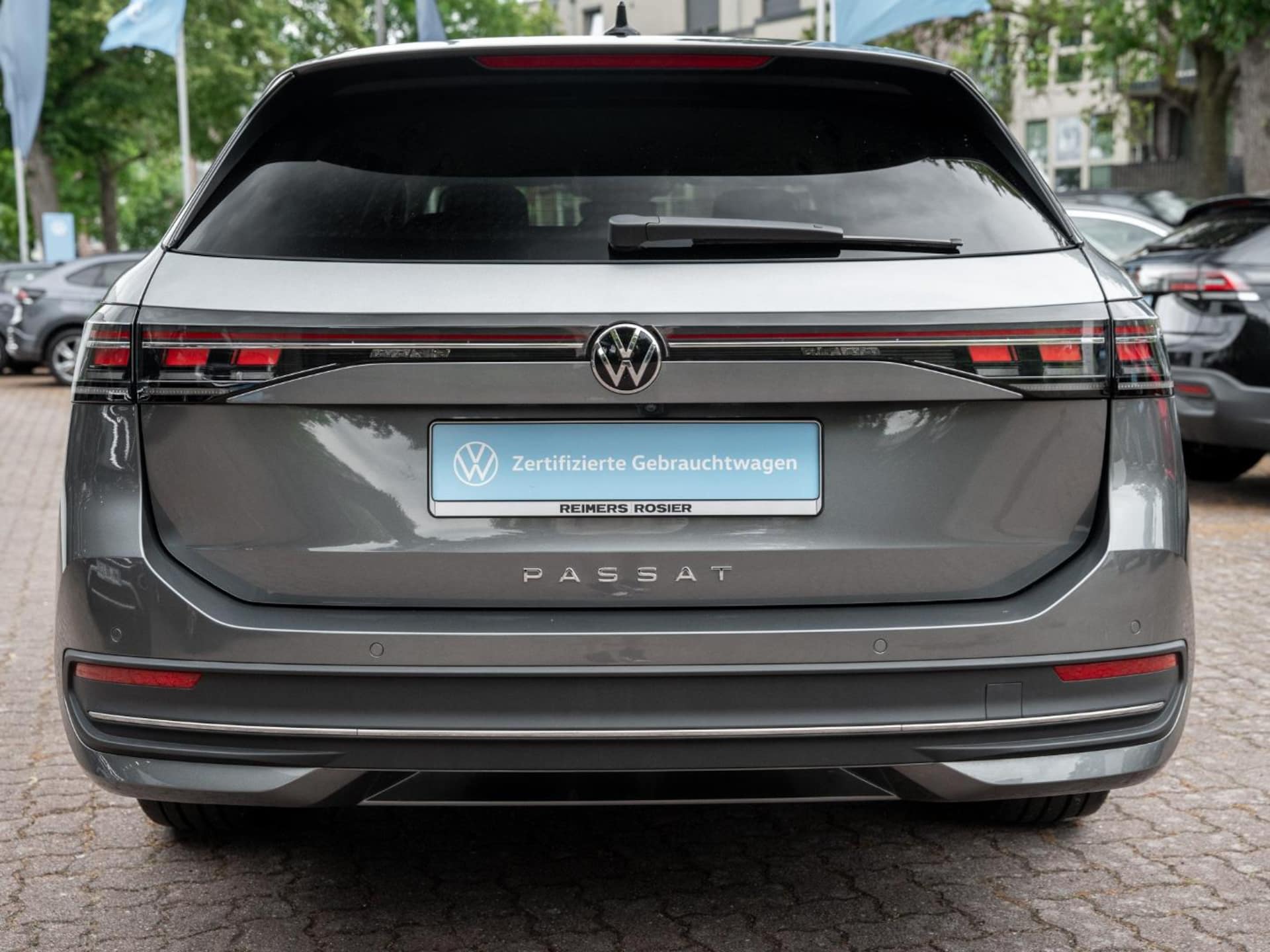 Volkswagen Passat Business
