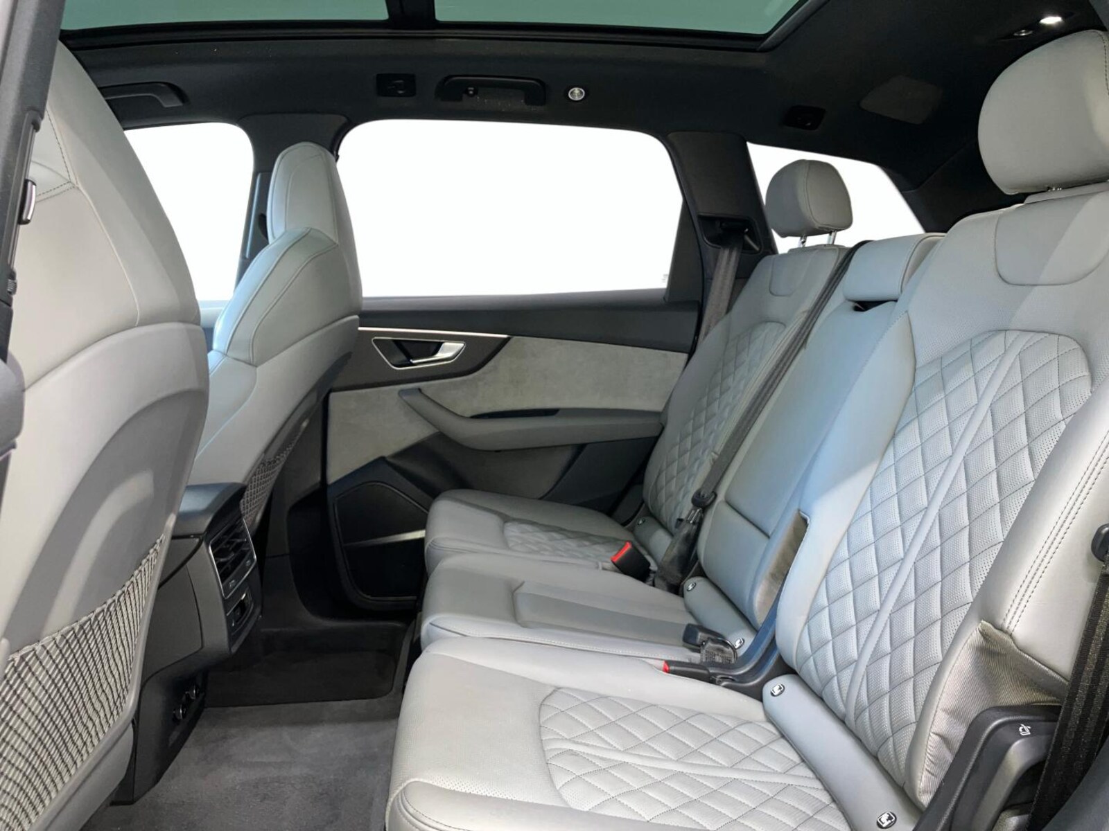 Audi Q7 – Bild 10