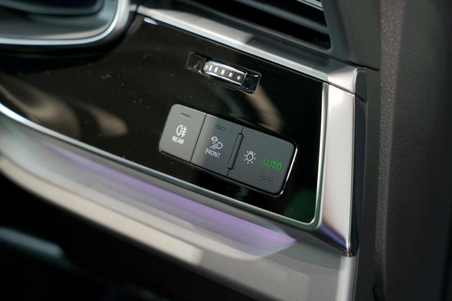 Image about Audi Q7 SUV TFSI quattro tiptronic