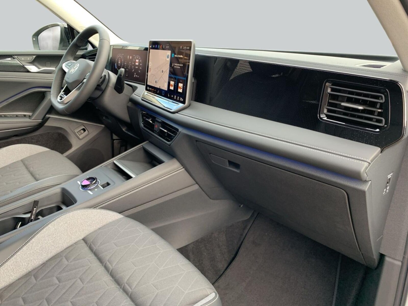 Volkswagen Tiguan – Bild 15